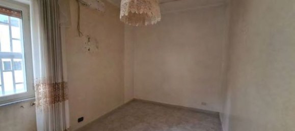 3 rooms Apartment in Naples, Italy No. 14169 9