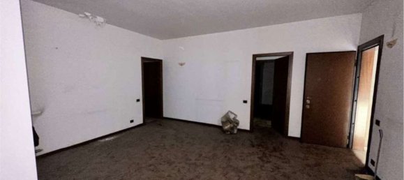 5-salle Appartement à Cesano Maderno, Italy No. 186862 5