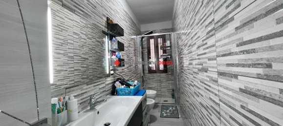 3 rooms House in Foggia, Italy No. 76340 11