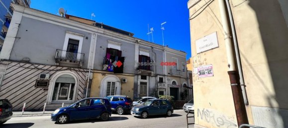 3 rooms House in Foggia, Italy No. 76340 4