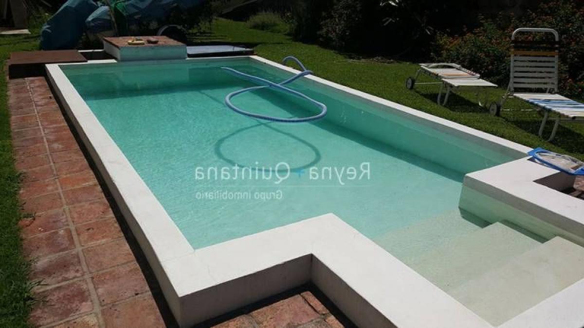 3 bedrooms House in Cordoba, Argentina No. 9206