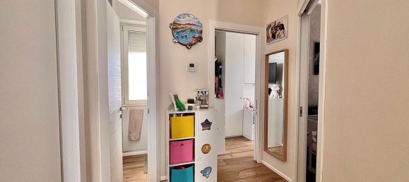 3 rooms Apartment in Pozzuoli, Italy No. 212376 11