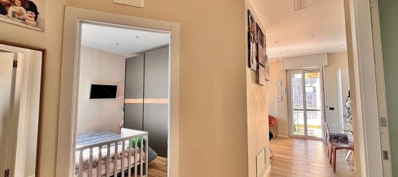 3 rooms Apartment in Pozzuoli, Italy No. 212376 21