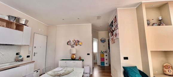 3 rooms Apartment in Pozzuoli, Italy No. 212376 23