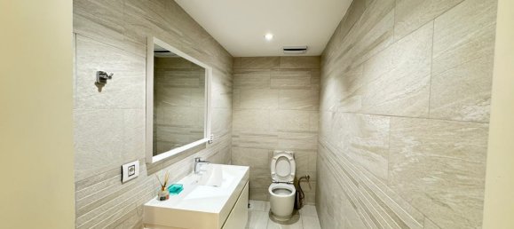 3 Schlafzimmer Wohnung in Nasimi, Azerbaijan, Nr. 1874 6