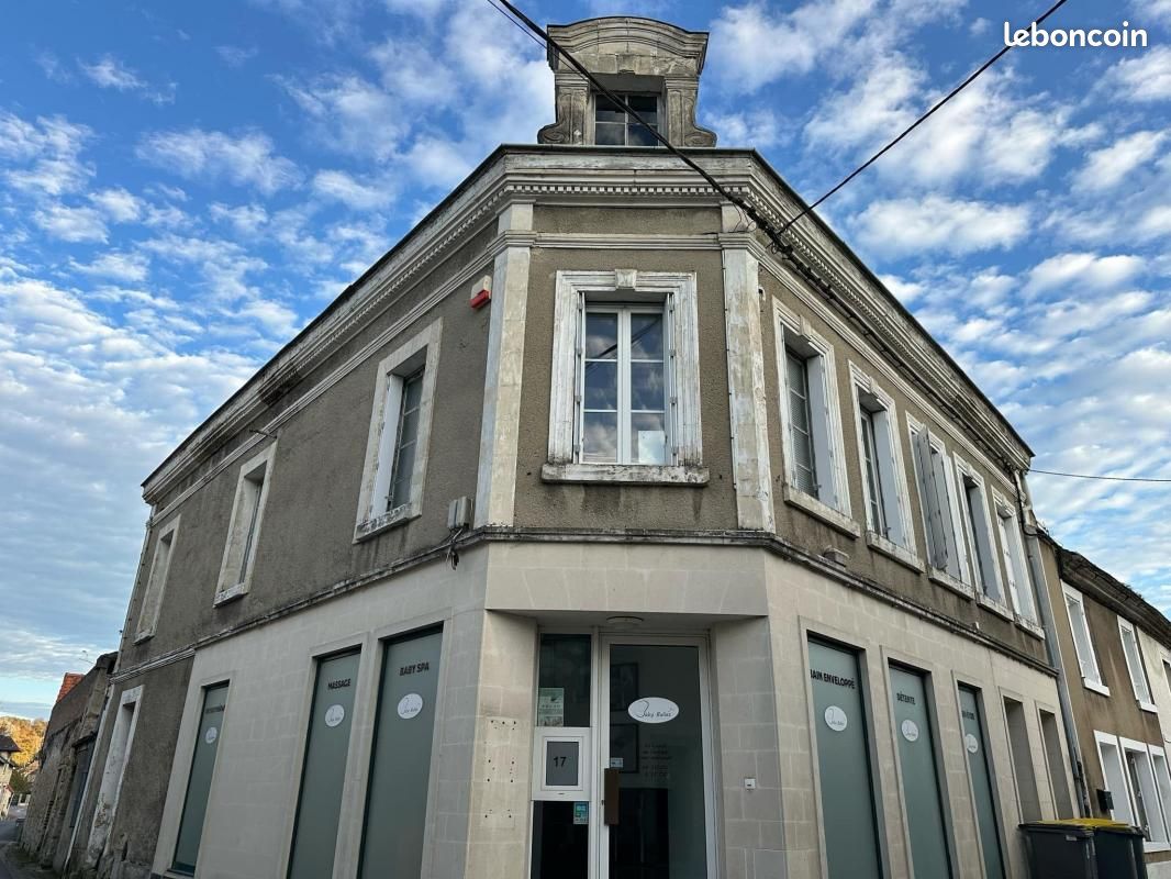 Дом с 5 спальнями в Брюйер-э-Монберо, Франция № 244824