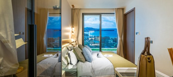 4 dormitorios adosado en venta en Phuket, Southern Thailand, Thailand № 78631 6