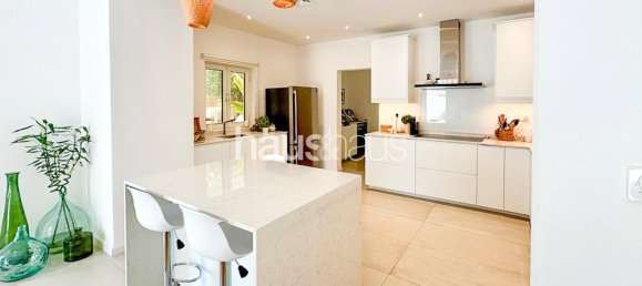 5 bedrooms Villa in The Villa, UAE No. 99005 7