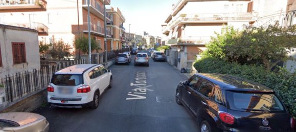 4 rooms Apartment in Rome, Italy No. 25898 2