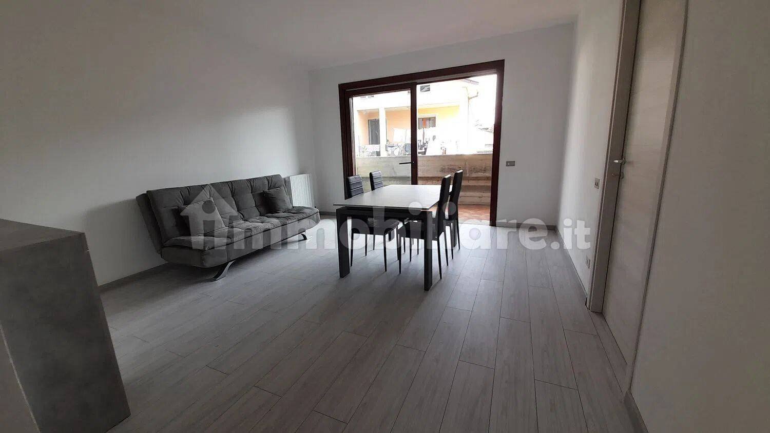 3 Schlafzimmer Wohnung in Castrezzato, Italy, Nr. 264668