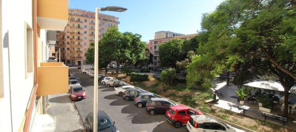 Apartamento T2 em Cagliari, Italy N.º 376899 25