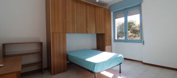 Apartamento T2 em Cagliari, Italy N.º 376899 3