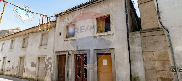 3 Schlafzimmer Haus in Lousa, Portugal, Nr. 24392 2