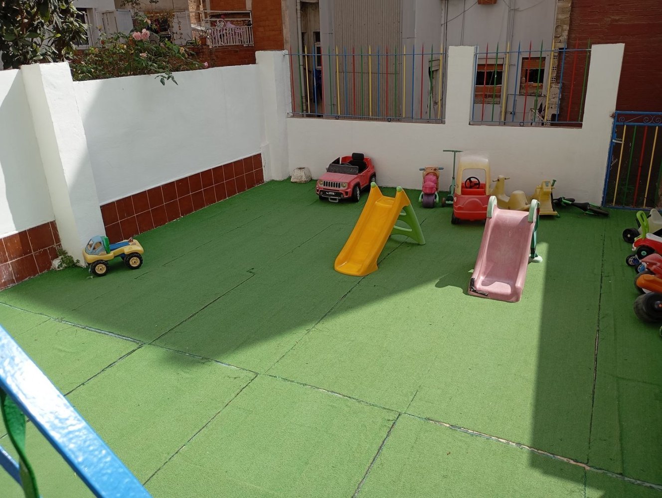 Коммерческая недвижимость 160м² в Л'Оспиталет-де-Льобрегат, Испания № 82857