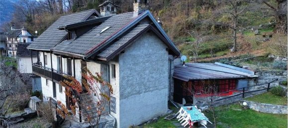 8 rooms House in Crodo, Italy No. 38114 2