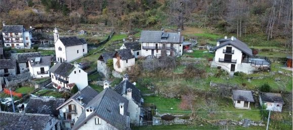 8 rooms House in Crodo, Italy No. 38114 37