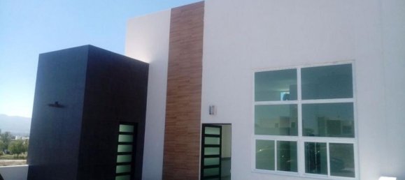 3 bedrooms House in Queretaro, Mexico No. 149991 2