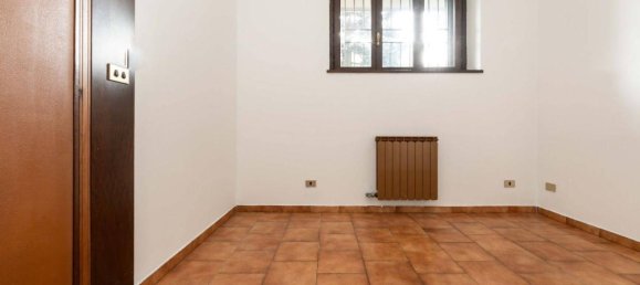 2-Zimmer Wohnung in Solbiate Olona, Italy, Nr. 150834 9
