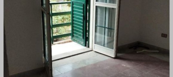 7-Zimmer Villa in Taverna, Italy, Nr. 269511 32