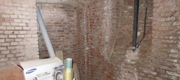 Квартира с 3 комнатами в Монца, Италия № 98387 14