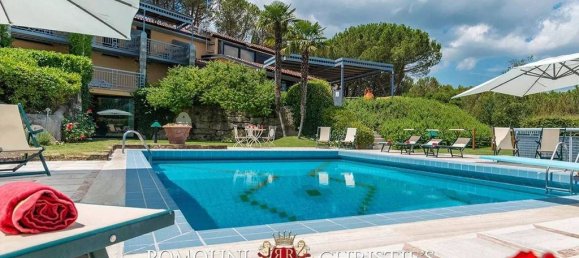 10 bedrooms Villa in Arezzo, Italy No. 120951 5