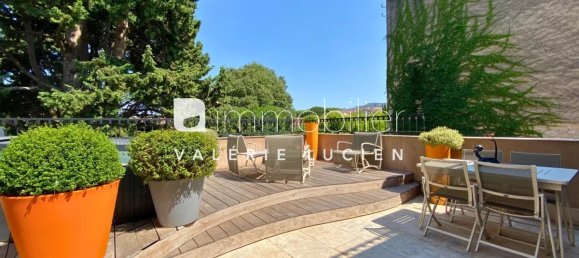 5 rooms Apartment in Saint-Remy-de-Provence, France No. 289572 2