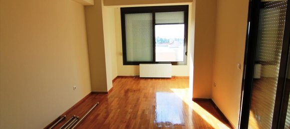 4 bedrooms Property in Panorama, Greece No. 6848 18