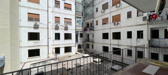 Apartamento de 4 habitaciónes en Palermo, Italy No. 262456 4