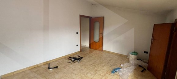 Дом с 5 комнатами в Рим, Италия № 31404 8