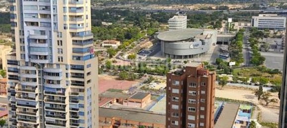 4 bedrooms Apartment in Benidorm, Spain No. 82551 8