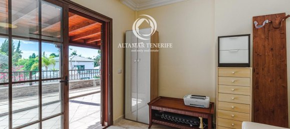 3 bedrooms Townhouse in Adeje, Spain No. 62191 10