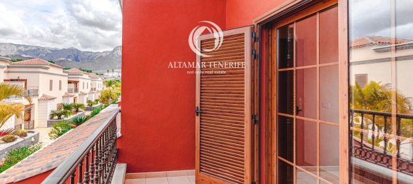 3 bedrooms Townhouse in Adeje, Spain No. 62191 4