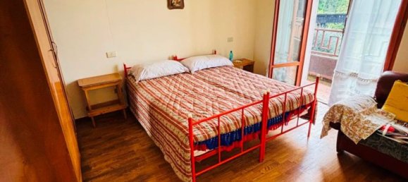 Casa de 6 habitaciónes en Bagnone, Italy No. 45240 23