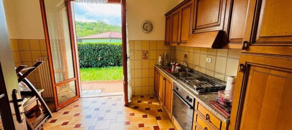 Casa de 6 habitaciónes en Bagnone, Italy No. 45240 11