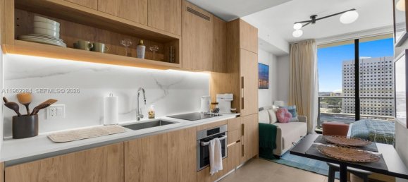 Gewerbliche Immobilien in Miami, USA, Nr. 615670 14