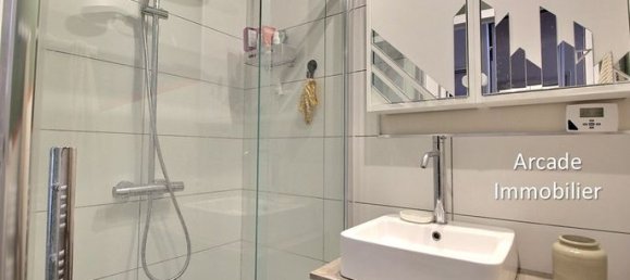 4 bedrooms House in Le Havre, France No. 359950 11