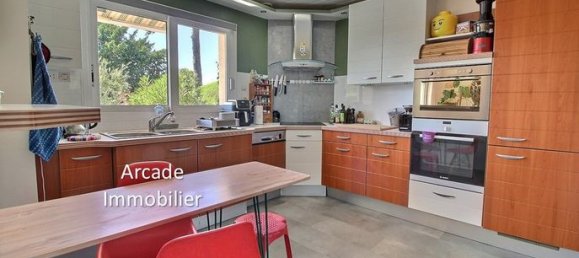 4 bedrooms House in Le Havre, France No. 359950 6