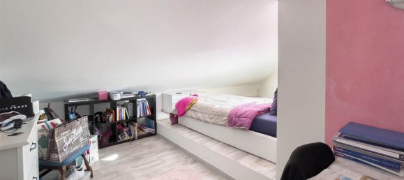 6 rooms Apartment in Sarzana, Italy No. 188274 23