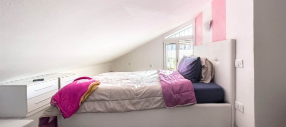 6 rooms Apartment in Sarzana, Italy No. 188274 24