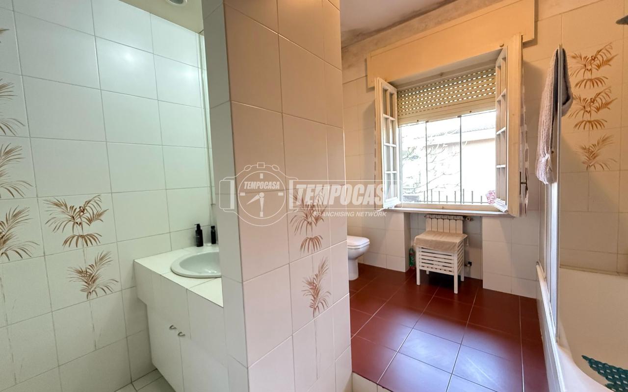 Apartamento de 5 divisões em Montesilvano, Italy N.º 75460