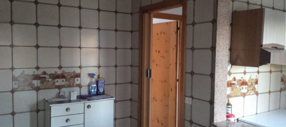 Дом с 5 спальнями в Виттория, Италия № 327151 4