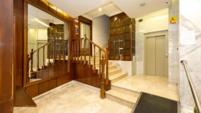 8 bedrooms Duplex in Granada, Spain No. 20918