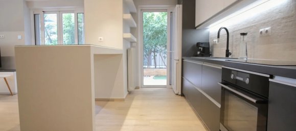 Квартира с 1 спальней в Вари, Греция № 92756 5