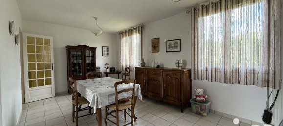 3 Schlafzimmer Haus in Pont-l'Eveque, France, Nr. 362169 6