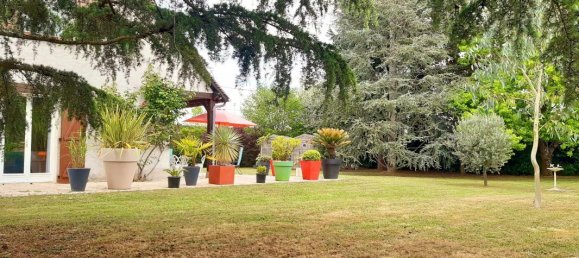 Casa de 4 dormitorios en Saint-Denis-en-Val, France No. 224824 2