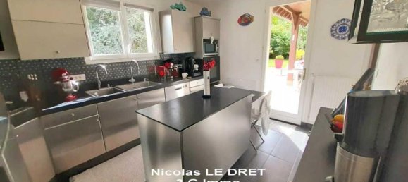 Casa de 4 dormitorios en Saint-Denis-en-Val, France No. 224824 5