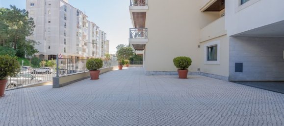 3 bedrooms Apartment in Cascais, Portugal No. 117245 40