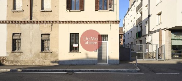 2 rooms Apartment in Mariano Comense, Italy No. 162822 15