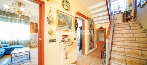 5 rooms Villa in Gazzada Schianno, Italy No. 104549 38