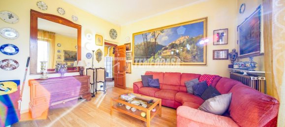 5 rooms Villa in Gazzada Schianno, Italy No. 104549 17